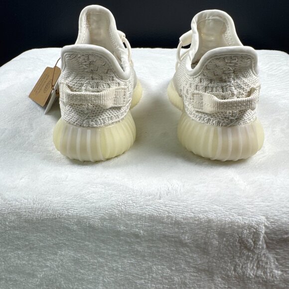 Yeezy Boost 350 V2 Infants ‘Bone’ – Size 8.5K - Picture 5 of 9